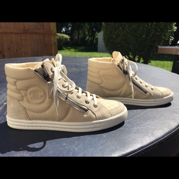 Chanel CC high tops size 37 Authentic. - Picture 2 of 9